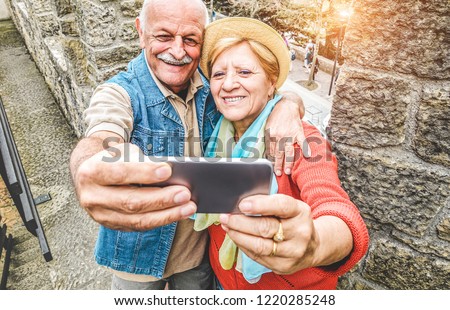 Tourist Woman Have Fun In France Stock foto © DisobeyArt