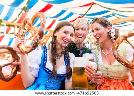 Fun At Oktoberfest Stockfoto © Kzenon