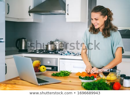 Stock foto: Omputer · kochen