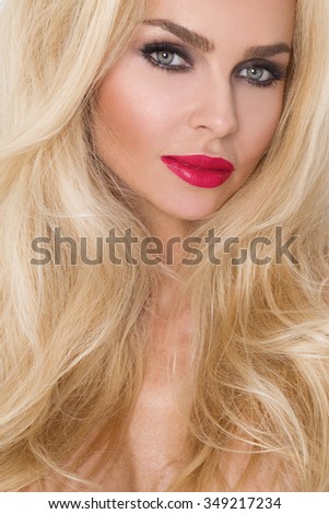 Zdjęcia stock: Portrait Of Attractive Blonde Lady In Lingerie With Beautiful Ta