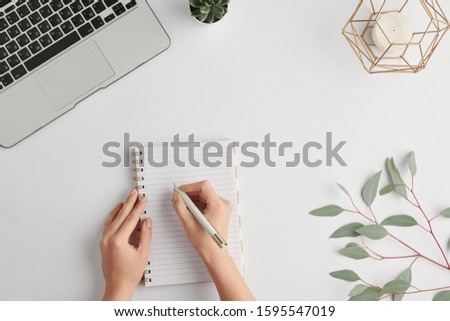 Businesswoman Working Over Computer Stockfoto © Pressmaster