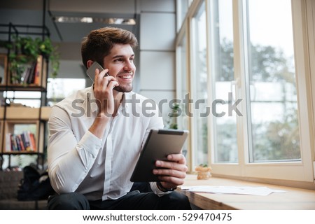 Stockfoto: Businessman Talking On The Phone