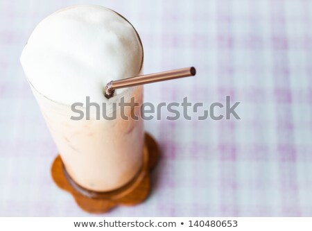Foto stock: Thai Iced Tea With Milk Micro Foam