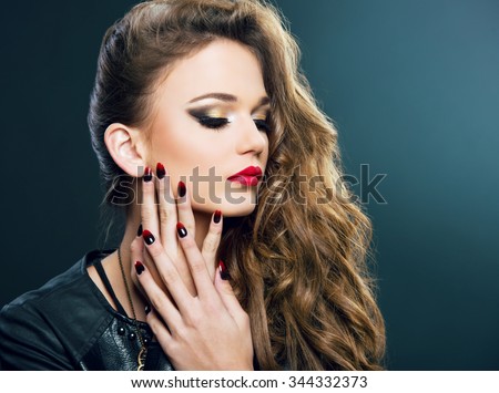 Zdjęcia stock: Makeup Punk Hairstyle Close Up Portrait Of Rock Girl With Blue