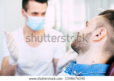 Foto stock: Giving Necessary Recommendations To Patient