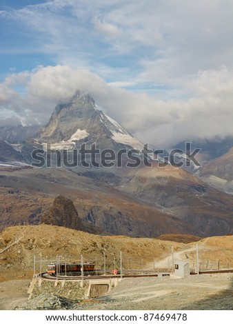 Stok fotoğraf: The Majestic Alpine Matterhorn Mountain Towering Above Zermatt