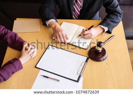 Stockfoto: Customer Service Good Cooperation Consultation Between A Male L