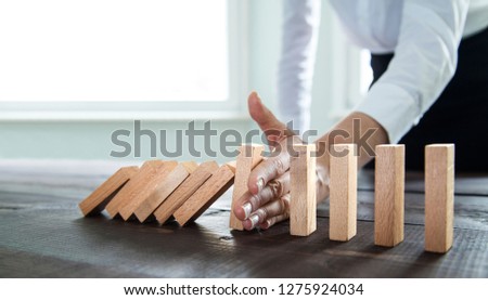 Stockfoto: Strategy And Successful Intervention Concept For Business Busin