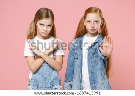 Stok fotoğraf: Ginger And Pink Ginger In Female Hands On A Background Of Spices