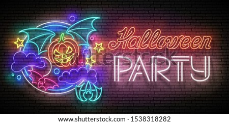 Foto d'archivio: Glow Halloween Greeting Card With Vampire Pumpkin On The Night S