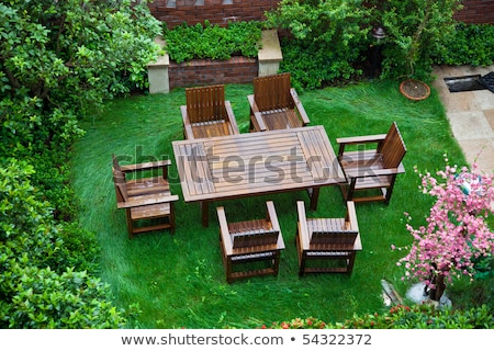 Foto stock: Red Outdoor Chairs On Front Yard Lawn