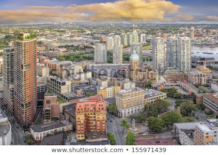 商業照片: Vancouver Bc Cityscape With Victory Square