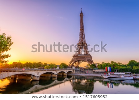 Foto stock: Eiffel Tour And From Trocadero Paris