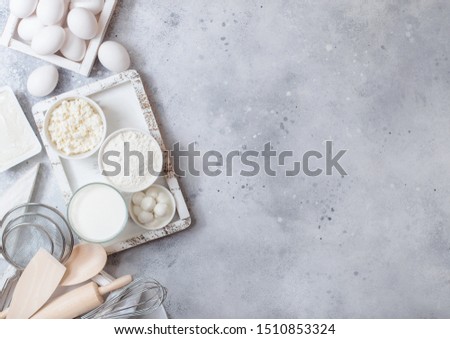 Foto stock: Box Of Baking Utensils Whisk Mesh And Spatula In Vintage Wooden Boxtop View Space For Text