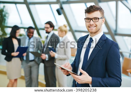 Jeune homme d'affaires [[stock_photo]] © Pressmaster