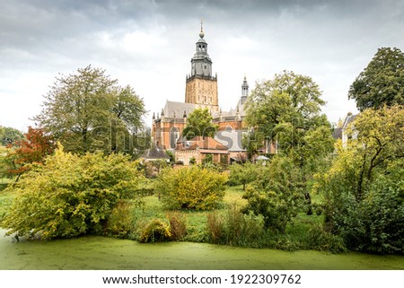 ストックフォト: Tower Of The Walburgis Church In Zutphen