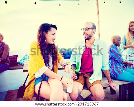 Foto stock: Chatting Ethnic Friends With Beer On Balcony