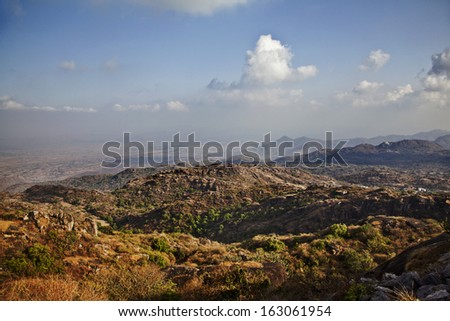 Zdjęcia stock: Clouds Over Guru Shikhar Arbuda Mountains Mount Abu Sirohi Di