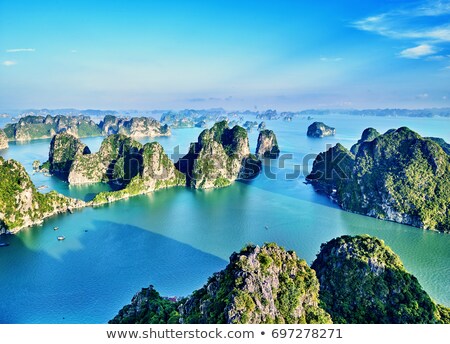 Foto stock: Cave In Halon Bay Vietnam