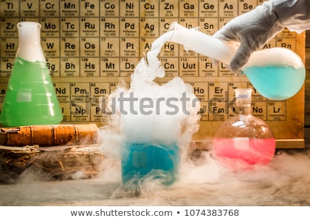 [[stock_photo]]: éaction · chimique