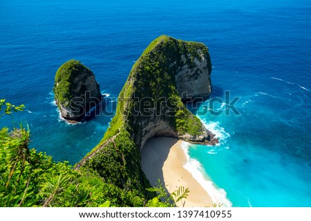 Stockfoto: Manta Bay Or Kelingking Beach On Nusa Penida Island Bali Indonesia