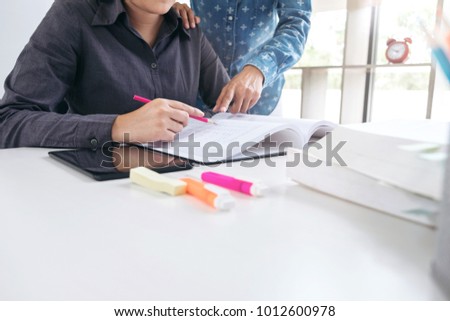 Stockfoto: Images Of Disappointed Young Students Campus Or Classmates Help