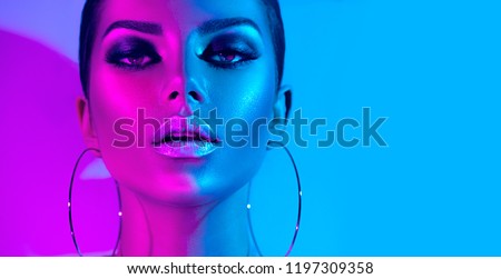 Foto stock: Fashion Model In Pink Style