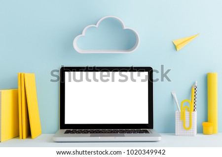Stock fotó: Cloud Laptop