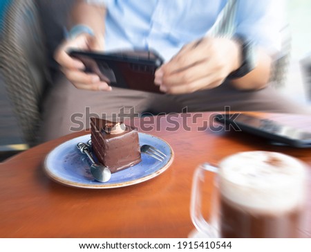 Foto stock: Photographing Appetizing Food At Cafe