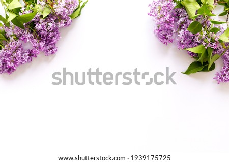 Stock fotó: A Branch With Spring Lilac Flowers