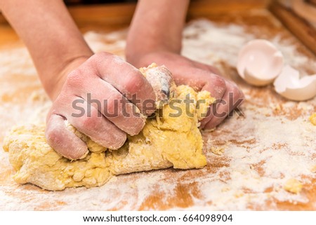 Foto stock: Hands Kneading Cookie Dough