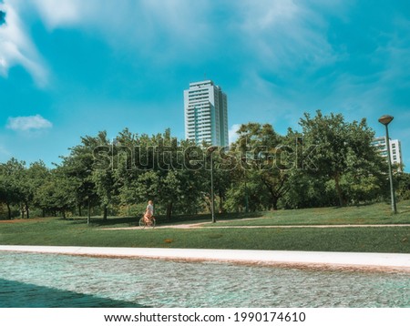 Foto stock: Huge Buildings In City Of Art And Science Museum