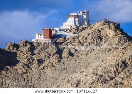 Foto d'archivio: Buddhist Monastery Namgyal Tsemo Leh India