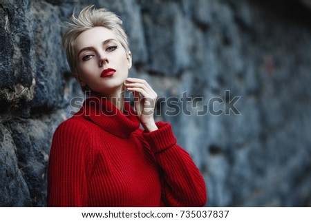 ストックフォト: Beauty Face Close Up Of Young Woman Blonde Hair And Chic Make Up For Skincare And Haircare Brand