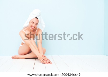 Foto stock: Sexy Cute Woman Posing In Lingerie