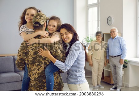 Stockfoto: Mature Sisters Twins At Home With Little Daughter Happy Family