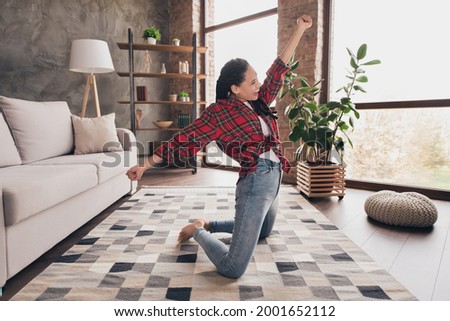 Stok fotoğraf: Braided Young Woman Dancer Shouting