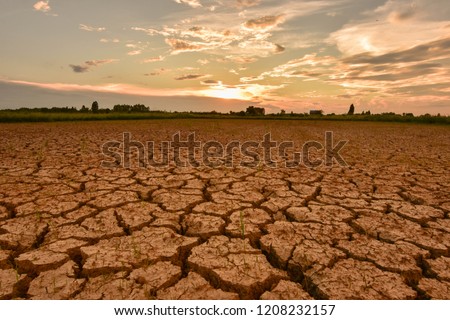 [[stock_photo]]: Drought Lands