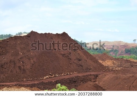 Foto stock: Laterite Ores Stockpile