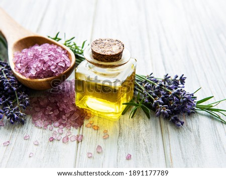 Lavender Bath Salt And Massage Oil Foto stock © almaje