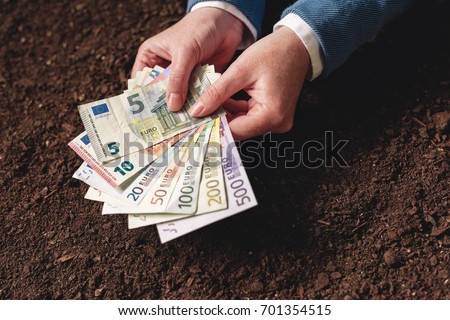 Foto d'archivio: Bank Loan For Agricultural Activity In Euro Banknotes