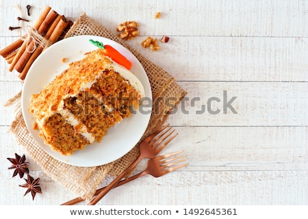 Foto stock: Carrot Cake With Cream Cheese Icing