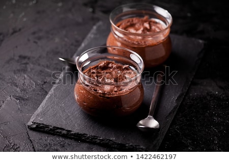 Small Pots Of Chocolate Mousse Foto stock © mpessaris