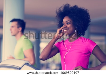 Cardio Group At The Gym Foto stock © dotshock