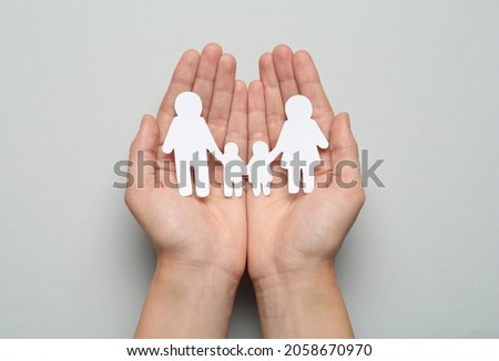 Foto stock: Cutout Paper Family