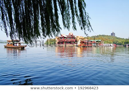 Zdjęcia stock: Chinese Park In Hangzhou Near Xihu Lake China