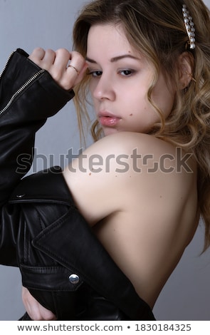 Foto stock: Beautiful Young Woman With Bare Shoulders