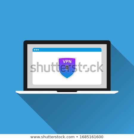 Stockfoto: Padlock On Laptop Screen Laptop Internet Surfing Protection