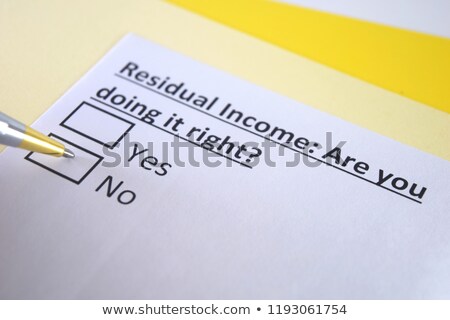 Foto stock: Yes Extra Cash