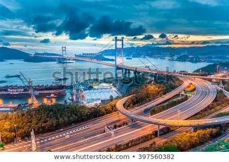 Stock fotó: Traffic In Hong Kong Freeway At Night